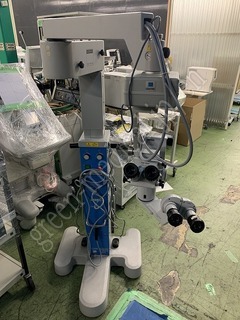 Carl Zeiss Surgical Microscope